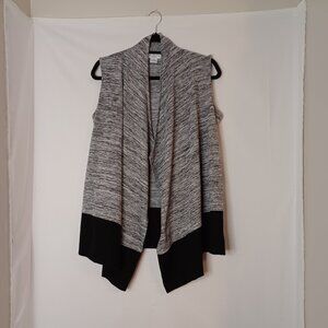Women's Liz Claiborne Weekend Gray and Black Cardigan Size Medium
